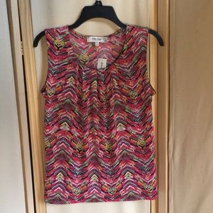 Sleeveless blouse